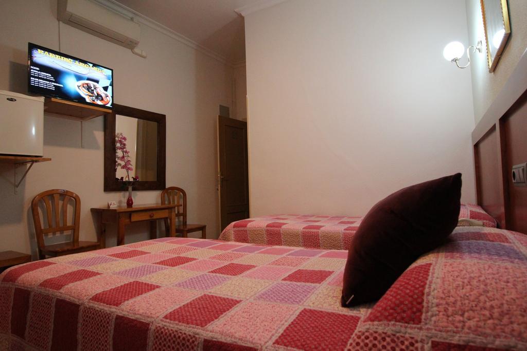 Hostal Greco Gran Via Madrid Kültér fotó