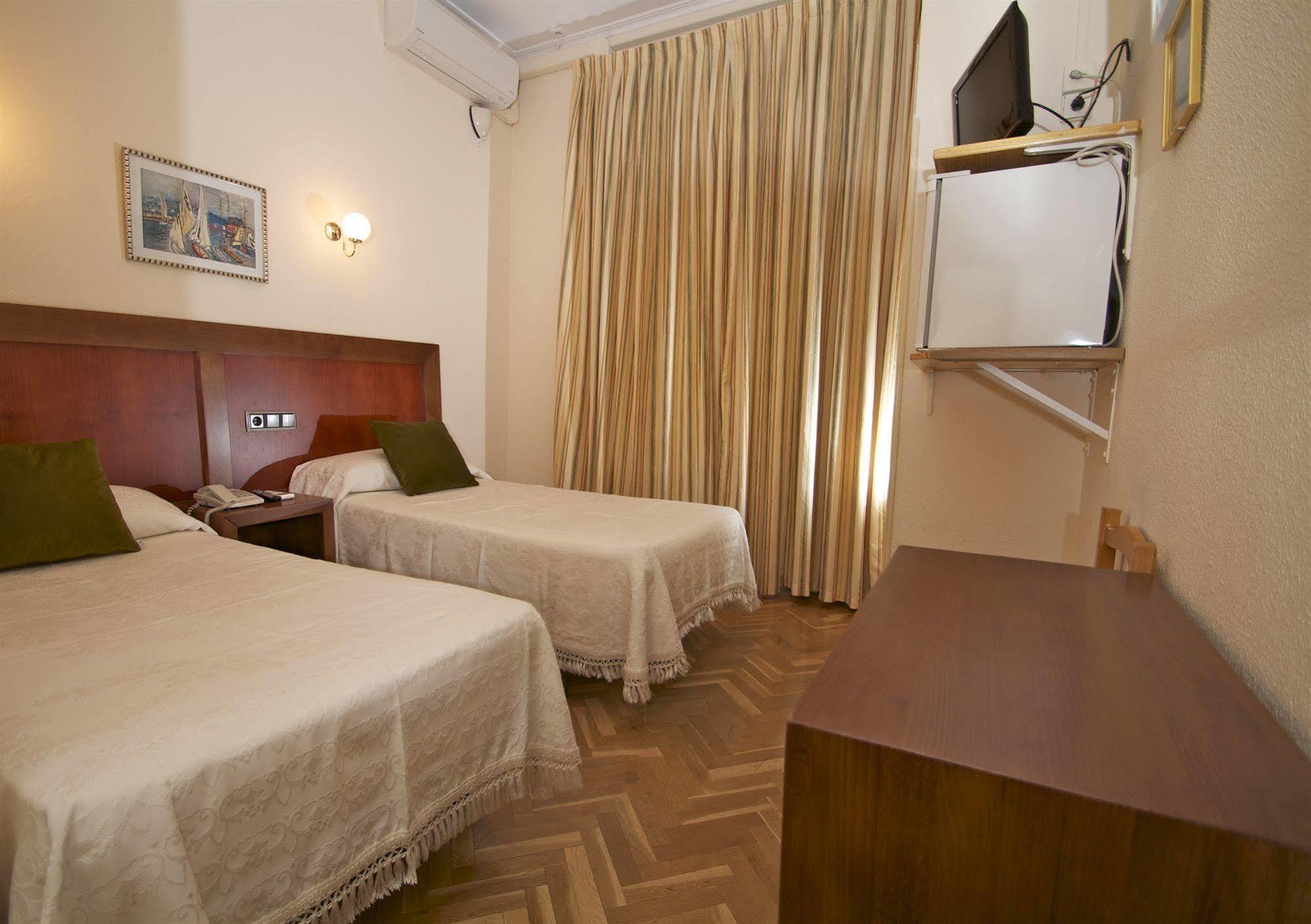 Hostal Greco Gran Via Madrid Kültér fotó