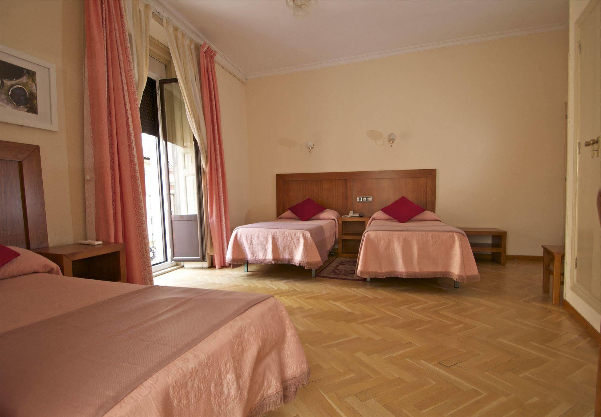 Hostal Greco Gran Via Madrid Kültér fotó